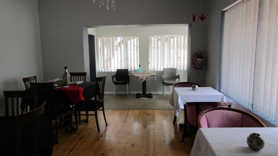 9 Bedroom Property for Sale in Humansdorp Eastern Cape
